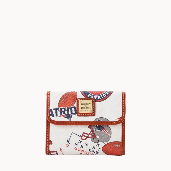 NWT Dooney & Bourke New England Patriots Flap Credit Card Wallet NFL Orig $138 - Picture 1 of 2